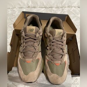 New Balance 57/40 Mushroom Size 12